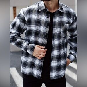 Men's Classic Plaid Button-Up Shirt with Chest Pocket - Polyester,